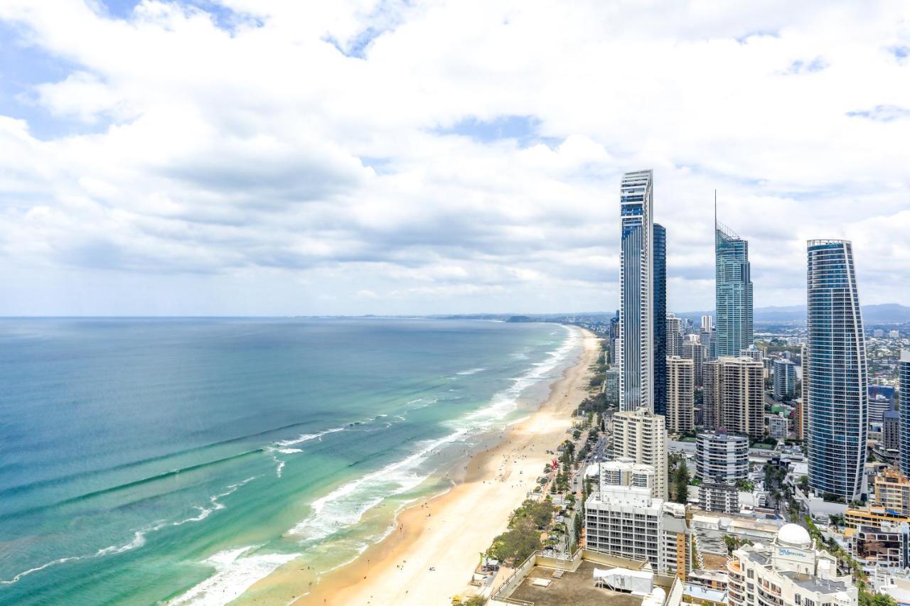 Sea View Beachfront Apartment In Surfers Gold Coast Bagian luar foto